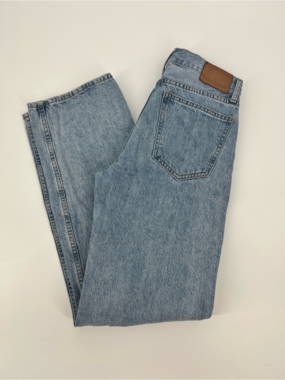 Aritzia Denim Forum The 90s Iggy Lo-Rise Baggy Jeans | 24 - Picture 8 of 9